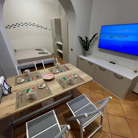 Vietri In Centro - Costa D'Amalfi Apartment ภายนอก รูปภาพ